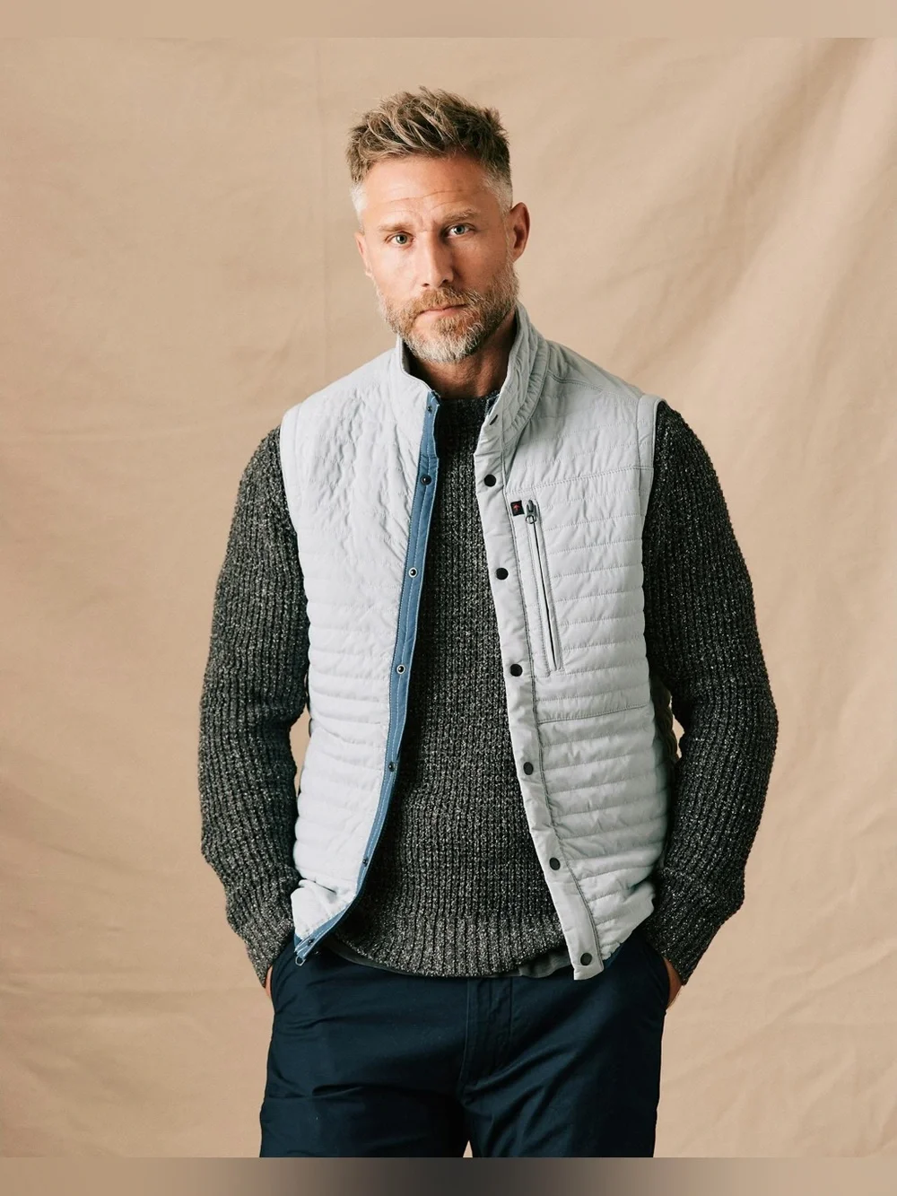 Men’s Relwen Windzip Vest in Ghost Gray